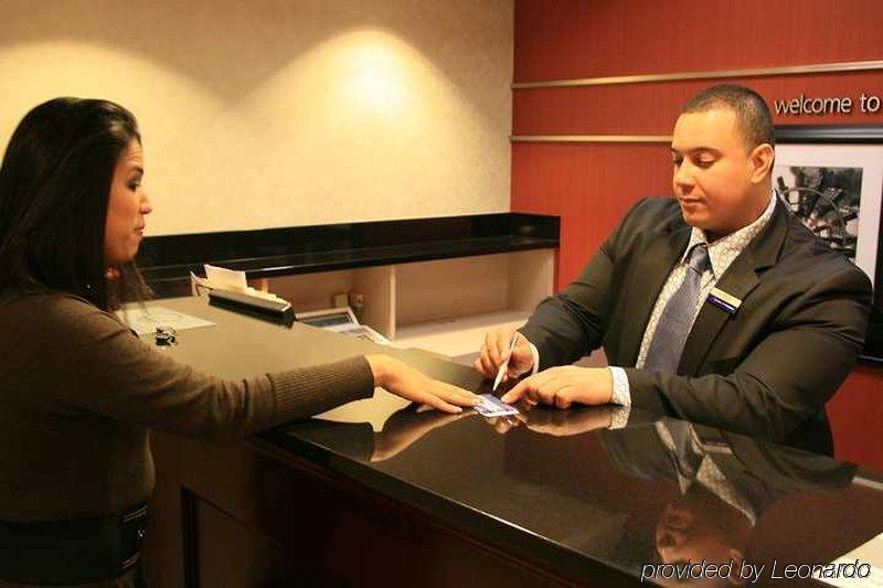 Hampton Inn Atlanta-Cumberland Mall/Cobb Galleria Area Смирна Інтер'єр фото