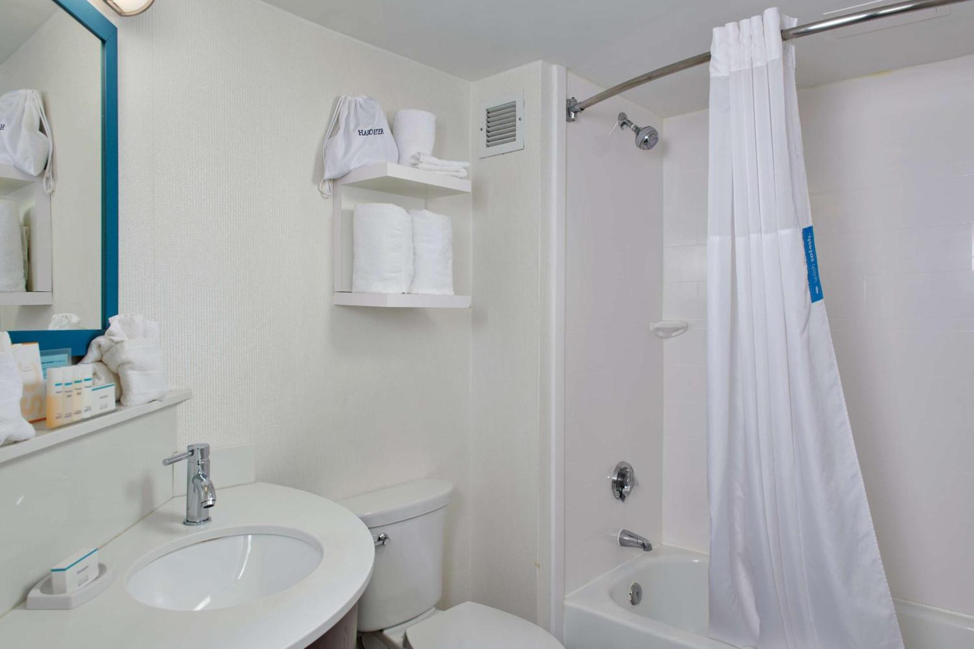 Hampton Inn Atlanta-Cumberland Mall/Cobb Galleria Area Смирна Екстер'єр фото